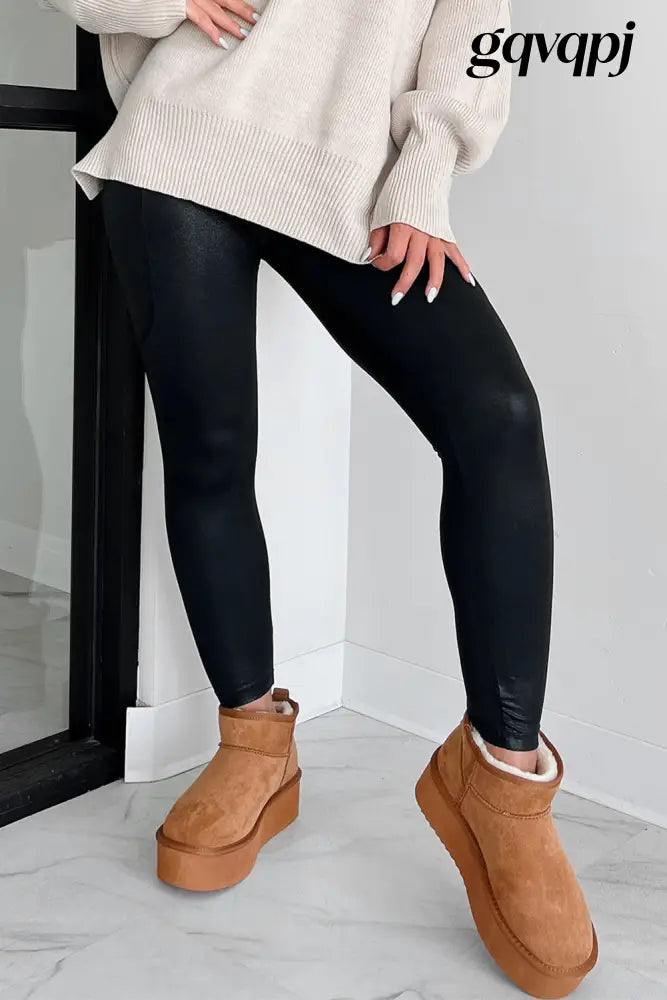 black-v-crossover-high-waisted-leggings - Bottoms/Leggings