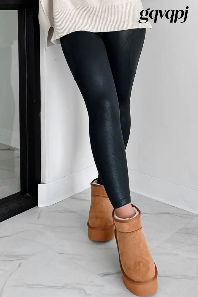 black-v-crossover-high-waisted-leggings - Bottoms/Leggings