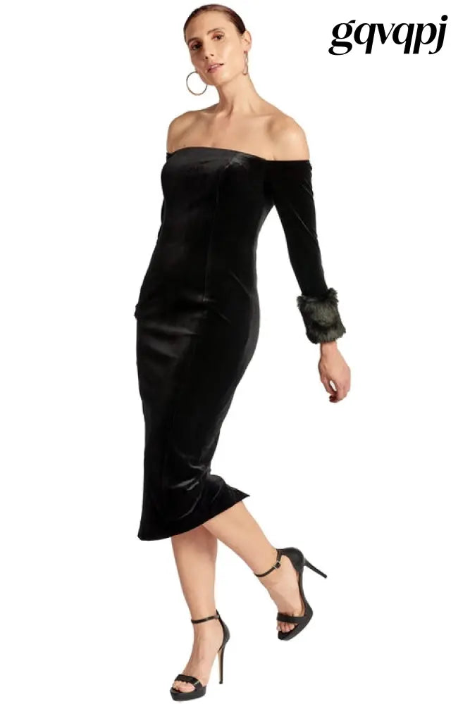 Cloud Nine Velvet Dress Style!! - Black / 6 - Dresses